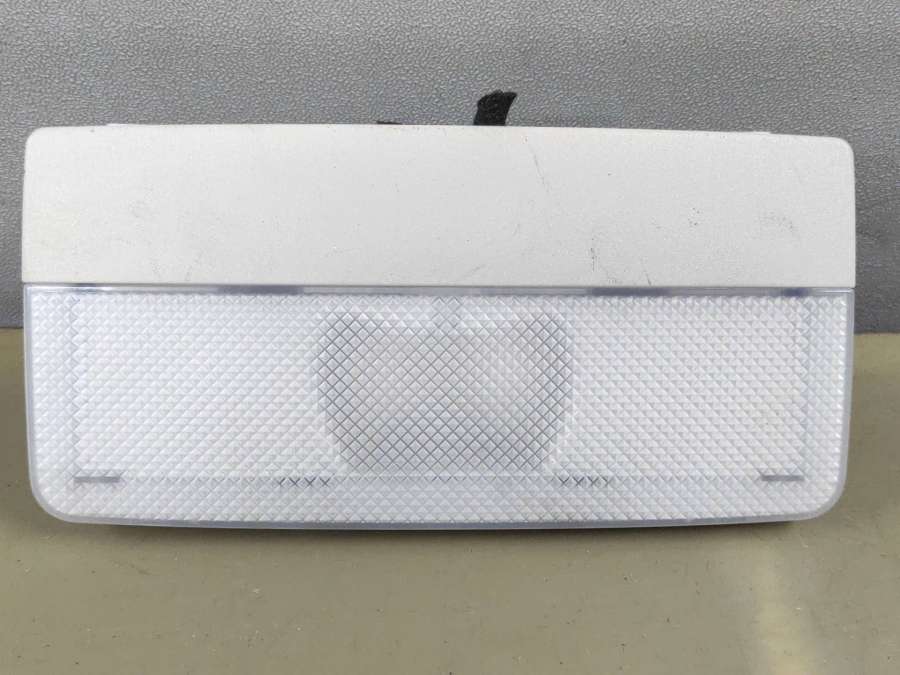 1.6735231662798E+14 Фонарь салона (плафон) Chevrolet Cruze седан 2017г. | Фото № 1 1.6735231662798E+14 Фонарь салона (плафон) Chevrolet Cruze седан 2017г. - Фото 1