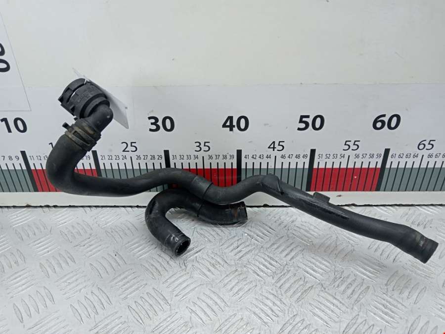 1K0121153DL Патрубок системы охлаждения Audi A3 8P (2003-2013) Хетчбэк 5дв. 2009г. | Фото № 1 1K0121153DL Патрубок системы охлаждения Audi A3 8P (2003-2013) Хетчбэк 5дв. 2009г. - Фото 1