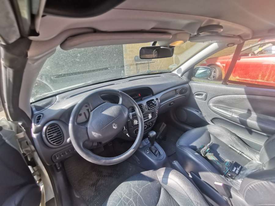 11409006 Амортизатор задний левый Renault Megane 1 (1995-2003) Кабриолет 2002г. | Фото № 14 11409006 Амортизатор задний левый Renault Megane 1 (1995-2003) Кабриолет 2002г. - Фото 14