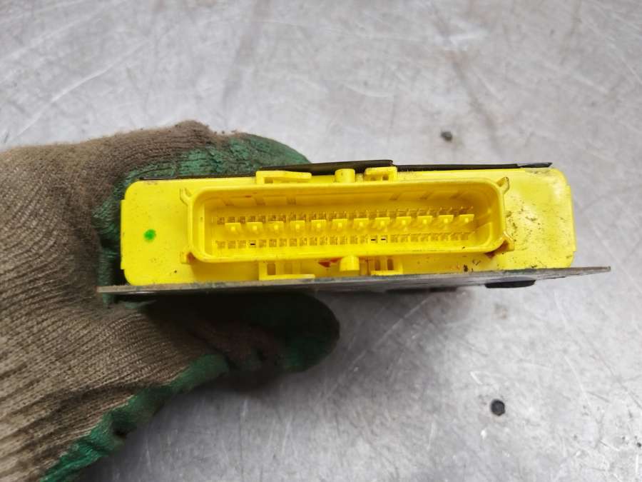 Блок AirBag Volkswagen Passat Универсал 2005г. | Фото № 2 Блок AirBag Volkswagen Passat Универсал 2005г. - Фото 2