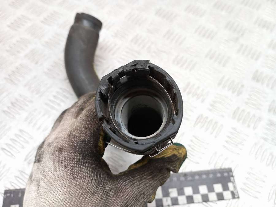 Патрубок (трубопровод, шланг) Peugeot Boxer микроавтобус 2010г. | Фото № 3 Патрубок (трубопровод, шланг) Peugeot Boxer микроавтобус 2010г. - Фото 3