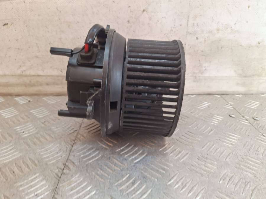 N32652074MN32652212M Моторчик печки  Citroen Xsara  2003г. | Фото № 3  N32652074MN32652212M Моторчик печки  Citroen Xsara  2003г. - Фото 3