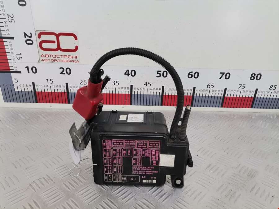 Блок предохранителей Honda Civic 6 (1995-2002) Хетчбэк 3дв. 2000г. | Фото № 1 Блок предохранителей Honda Civic 6 (1995-2002) Хетчбэк 3дв. 2000г. - Фото 1