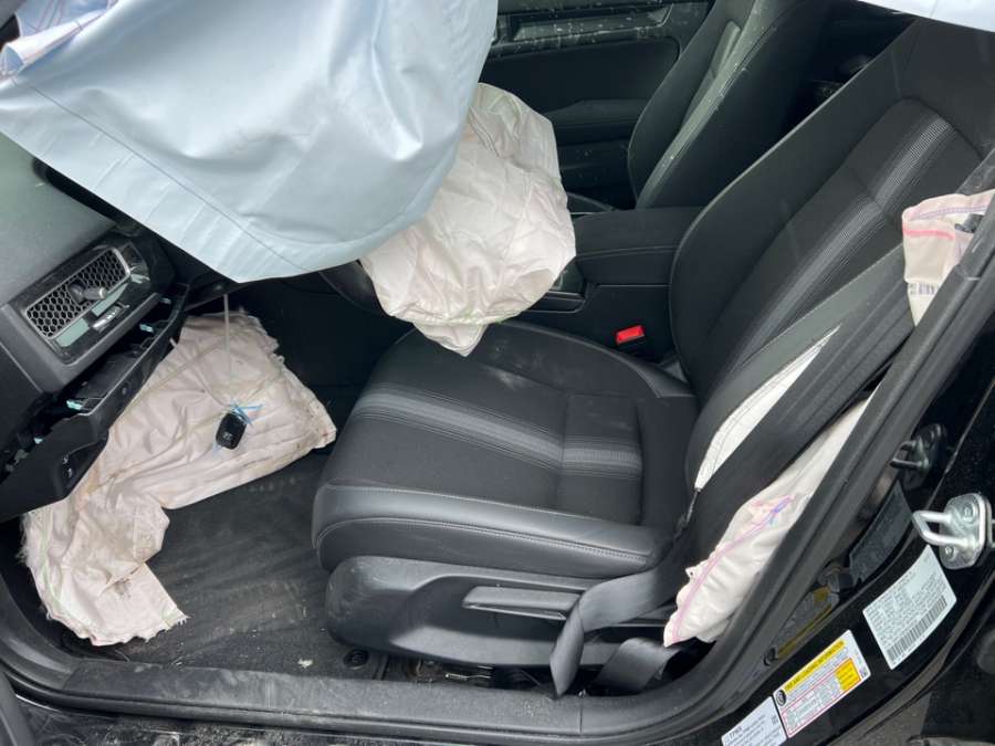 Обшивка стойки центральной правой Honda Civic 2021- 2021г. | Фото № 3 Обшивка стойки центральной правой Honda Civic 2021- 2021г. - Фото 3