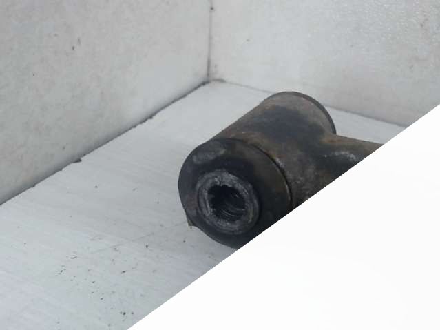 Рычаг подвески,право,перед Chrysler PT Cruiser (2000 - 2010) Универсал 2004г. | Фото № 2 Рычаг подвески,право,перед Chrysler PT Cruiser (2000 - 2010) Универсал 2004г. - Фото 2