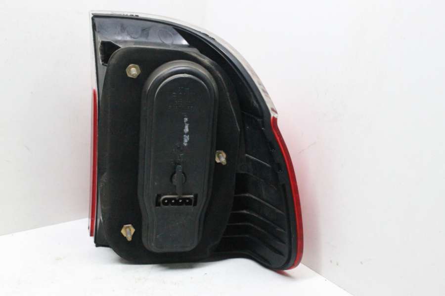 6902531 Фонарь задний левый BMW 5 универсал 2001г. | Фото № 2 6902531 Фонарь задний левый BMW 5 универсал 2001г. - Фото 2