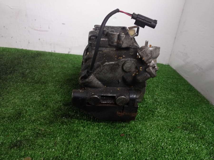 4472208472 447220-8472 Компрессор кондиционера BMW 7-Series Седан 2002г. | Фото № 4 4472208472 447220-8472 Компрессор кондиционера BMW 7-Series Седан 2002г. - Фото 4