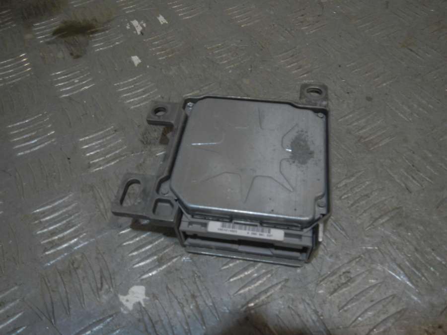 8200277317 Блок управления AIR BAG Renault Clio 0000г. | Фото № 2 8200277317 Блок управления AIR BAG Renault Clio 0000г. - Фото 2