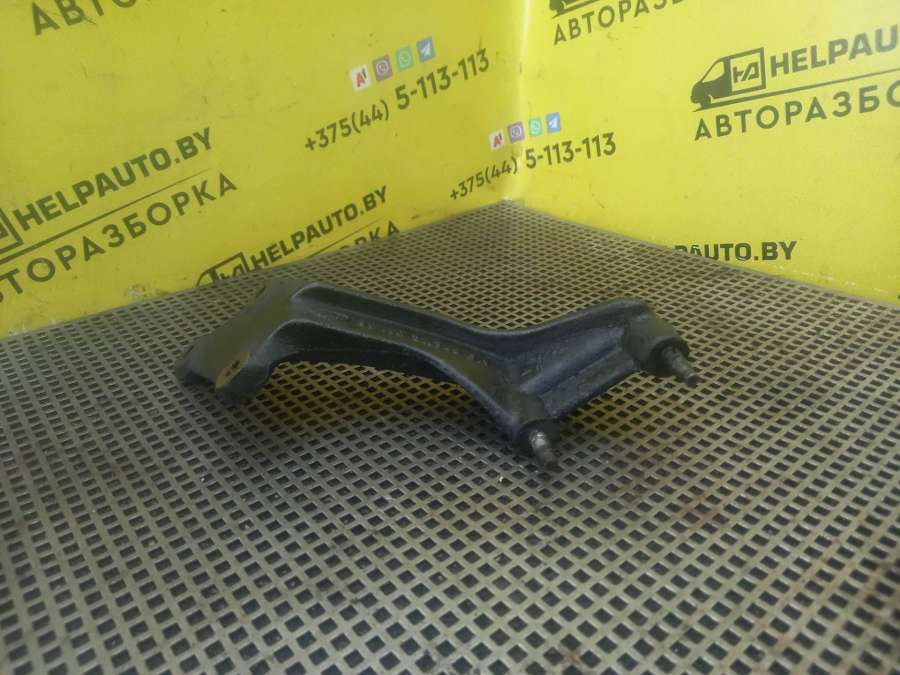 RFN Кронштейн двигателя Ford Mondeo 2 1999г. | Фото № 1 RFN Кронштейн двигателя Ford Mondeo 2 1999г. - Фото 1