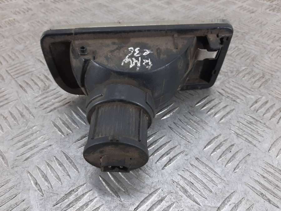 Фара противотуманная левая BMW 3 E36 1996г. | Фото № 3 Фара противотуманная левая BMW 3 E36 1996г. - Фото 3