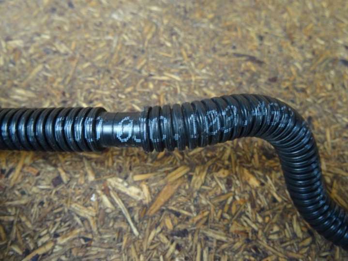 03C103493AE Гофра инжектора Audi A3 8P (2003-2005) 2003г. | Фото № 2 03C103493AE Гофра инжектора Audi A3 8P (2003-2005) 2003г. - Фото 2