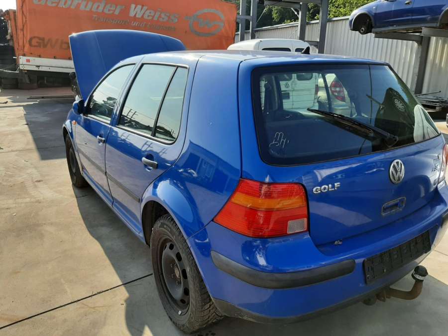 Моторчик стеклоподъемника  Volkswagen Golf 4 (1997-2004) Хетчбэк 5дв. 1998г. | Фото № 6   Моторчик стеклоподъемника  Volkswagen Golf 4 (1997-2004) Хетчбэк 5дв. 1998г. - Фото 6