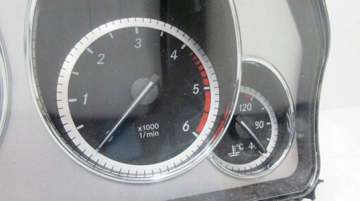 A2129003509 Щиток приборов (приборная панель)  Mercedes E W212/S212/C207/A207 (2009-2013) 2009г. | Фото № 3  A2129003509 Щиток приборов (приборная панель)  Mercedes E W212/S212/C207/A207 (2009-2013) 2009г. - Фото 3