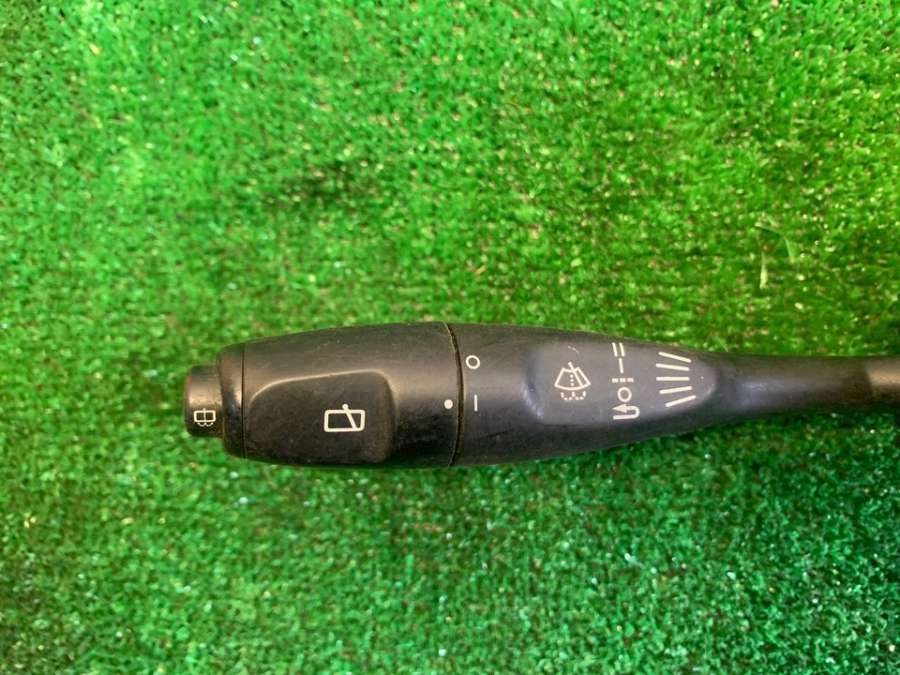 Переключатель подрулевой (стрекоза)   Mitsubishi Carisma 2000г. | Фото № 8    Переключатель подрулевой (стрекоза)   Mitsubishi Carisma 2000г. - Фото 8