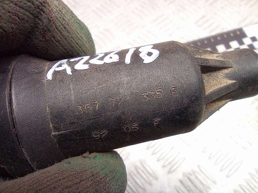 357721335E Трос сцепления  Volkswagen Passat B3 1991г. | Фото № 5  357721335E Трос сцепления  Volkswagen Passat B3 1991г. - Фото 5