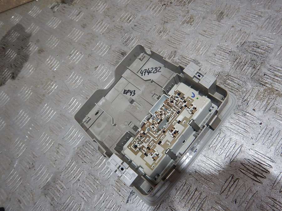 96946851 Плафон салонный Chevrolet Cruze 0000г. | Фото № 3 96946851 Плафон салонный Chevrolet Cruze 0000г. - Фото 3