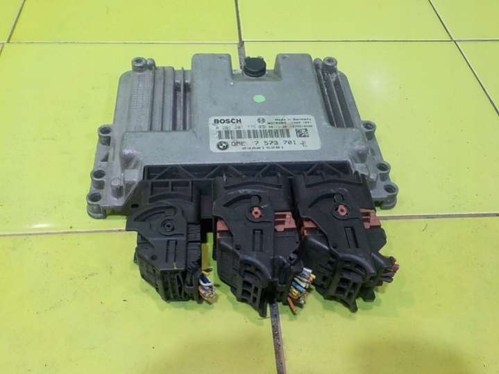 7573701-01 Блок управления двигателем Mini Cooper R56 (2006-2010) 2006г. | Фото № 1 7573701-01 Блок управления двигателем Mini Cooper R56 (2006-2010) 2006г. - Фото 1