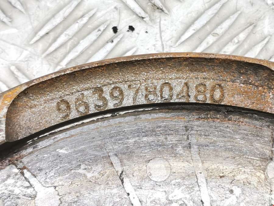 9639780480 Маховик (демпфер сцепления) Citroen Xsara Picasso (1999-2012) Минивэн 2006г. | Фото № 6 9639780480 Маховик (демпфер сцепления) Citroen Xsara Picasso (1999-2012) Минивэн 2006г. - Фото 6