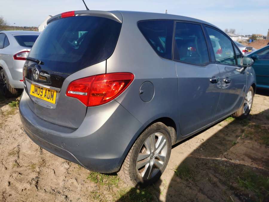 Стеклоподъемник электрический двери задней правой Opel Meriva B (2010-2018) Хетчбэк 5дв. 2011г. | Фото № 6 Стеклоподъемник электрический двери задней правой Opel Meriva B (2010-2018) Хетчбэк 5дв. 2011г. - Фото 6