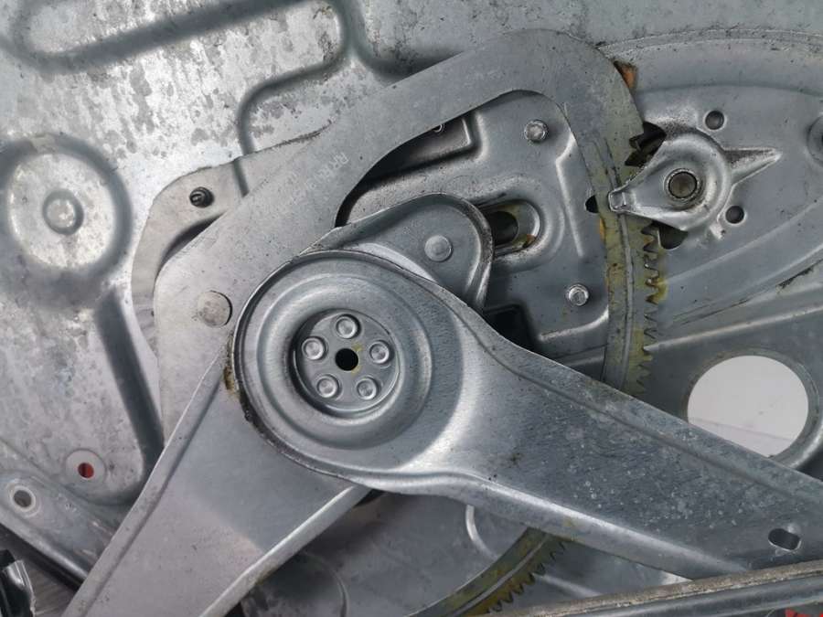 7M51R045H22A Стеклоподъемник электрический двери задней правой Ford Kuga 1 (2008-2012) Внедорожник 5дв. 2008г. | Фото № 4 7M51R045H22A Стеклоподъемник электрический двери задней правой Ford Kuga 1 (2008-2012) Внедорожник 5дв. 2008г. - Фото 4