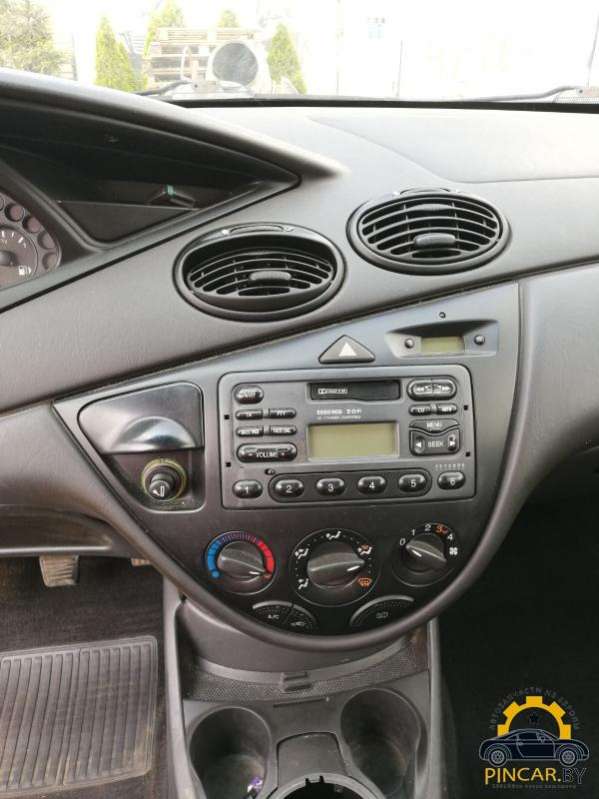 Пепельница  Ford Focus 1996г. | Фото № 1   Пепельница  Ford Focus 1996г. - Фото 1