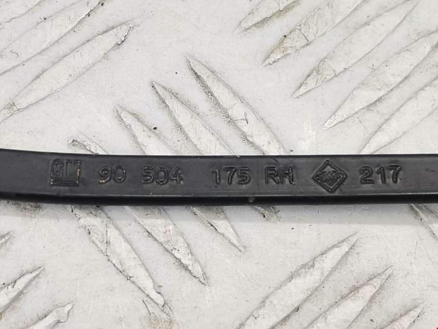 90504175RH Поводок стеклоочистителя передний правый Opel Vectra B (1995-2002) Универсал 1997г. | Фото № 4 90504175RH Поводок стеклоочистителя передний правый Opel Vectra B (1995-2002) Универсал 1997г. - Фото 4