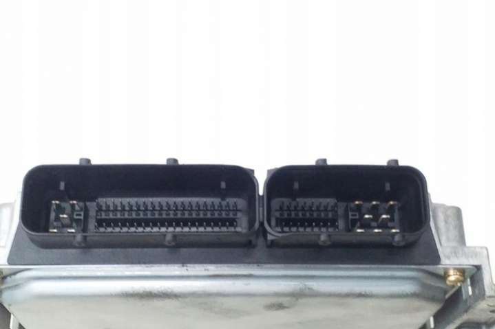 23710EQ402 Блок управления двигателем  Nissan X-Trail T30 (2001-2004) 2001г. | Фото № 1  23710EQ402 Блок управления двигателем  Nissan X-Trail T30 (2001-2004) 2001г. - Фото 1