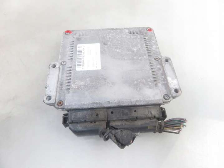0281010814P04727664AE Блок управления двигателем  Chrysler Voyager 4 поколение (2001-2004) 2001г. | Фото № 7  0281010814P04727664AE Блок управления двигателем  Chrysler Voyager 4 поколение (2001-2004) 2001г. - Фото 7