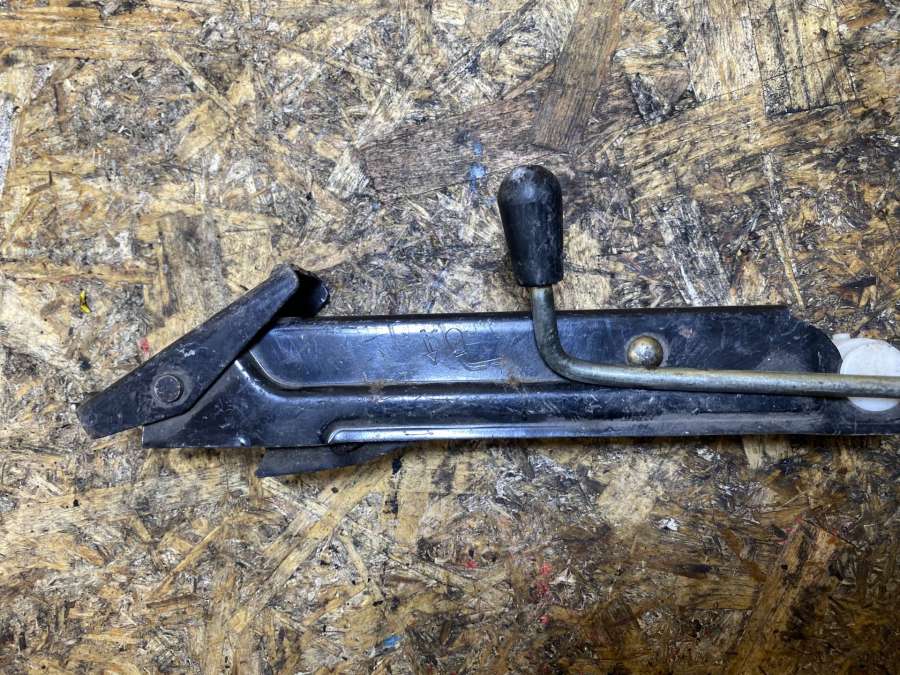 6K0011031B Домкрат  SEAT Cordoba 1998г. | Фото № 3  6K0011031B Домкрат  SEAT Cordoba 1998г. - Фото 3