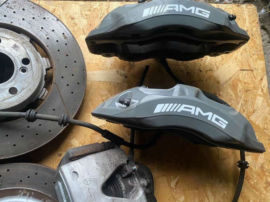 A2054210300 A2054210400 A2314230212 A2124210512 Комплект тормозов (диски и суппорта) Mercedes C W205 2018г. | Фото № 3 A2054210300 A2054210400 A2314230212 A2124210512 Комплект тормозов (диски и суппорта) Mercedes C W205 2018г. - Фото 3