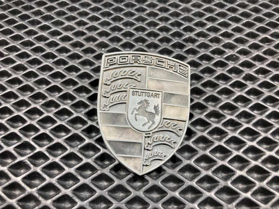 991559215 Эмблема  Porsche Cayenne 958 2016г. | Фото № 2  991559215 Эмблема  Porsche Cayenne 958 2016г. - Фото 2