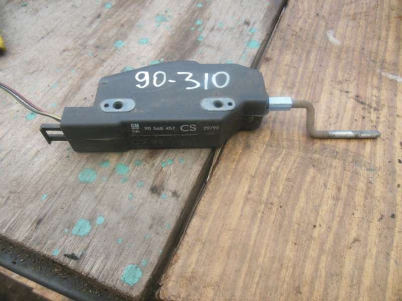 Активатор замка крышки топливного бака Opel Vectra 1998г. | Фото № 1 Активатор замка крышки топливного бака Opel Vectra 1998г. - Фото 1