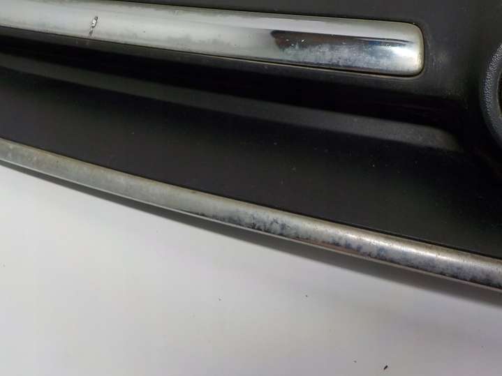 AM51-R8200-C Решетка радиатора Ford C-Max 2 поколение (2010-2015) 2010г. | Фото № 4 AM51-R8200-C Решетка радиатора Ford C-Max 2 поколение (2010-2015) 2010г. - Фото 4