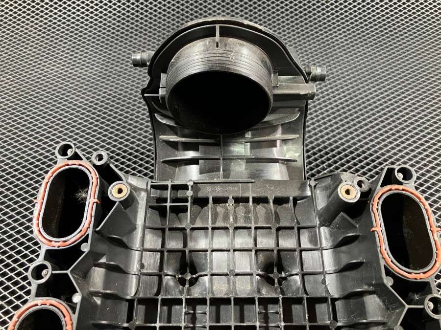 A2780980807 Впускной коллектор Mercedes-Benz S W222/C217/A217 2014г. | Фото № 4 A2780980807 Впускной коллектор Mercedes-Benz S W222/C217/A217 2014г. - Фото 4