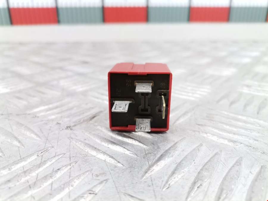 24438887 Реле вентилятора Opel Corsa D (2006-2014) Хетчбэк 5дв. 2010г. | Фото № 2 24438887 Реле вентилятора Opel Corsa D (2006-2014) Хетчбэк 5дв. 2010г. - Фото 2