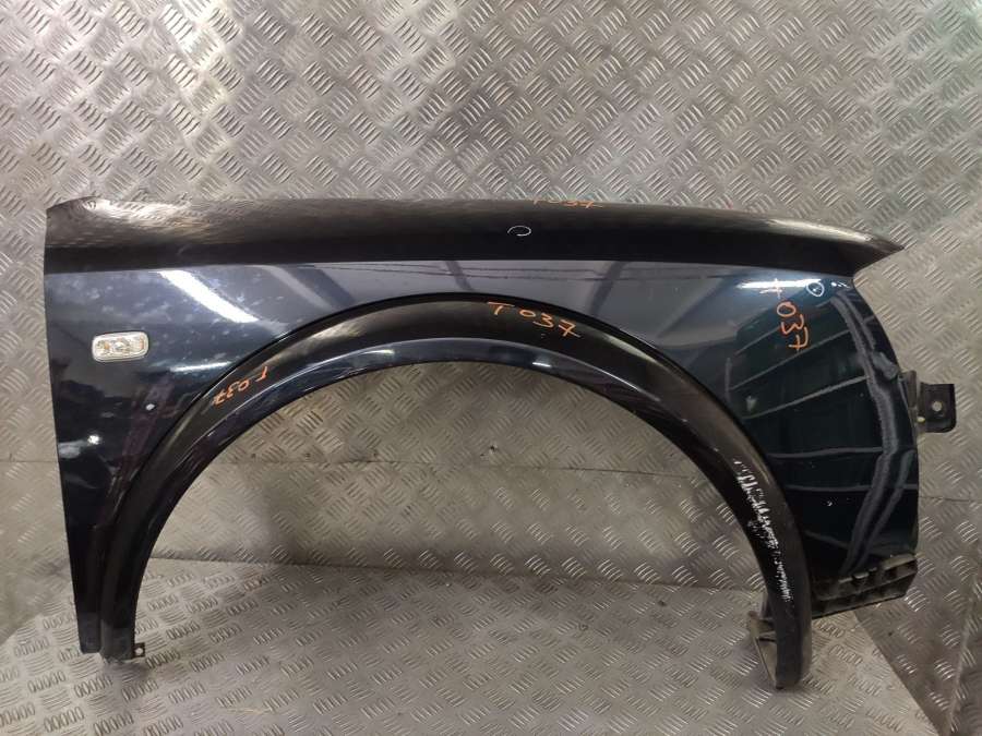 Крыло переднее правое  Audi A6 Allroad C5 2004г. | Фото № 1   Крыло переднее правое  Audi A6 Allroad C5 2004г. - Фото 1