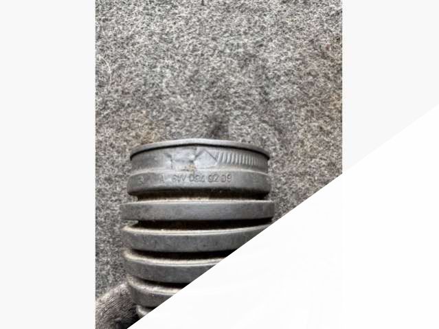 A6110940209 6110940209 Патрубок воздушного фильтра Mercedes C W202 1999г. | Фото № 2 A6110940209 6110940209 Патрубок воздушного фильтра Mercedes C W202 1999г. - Фото 2