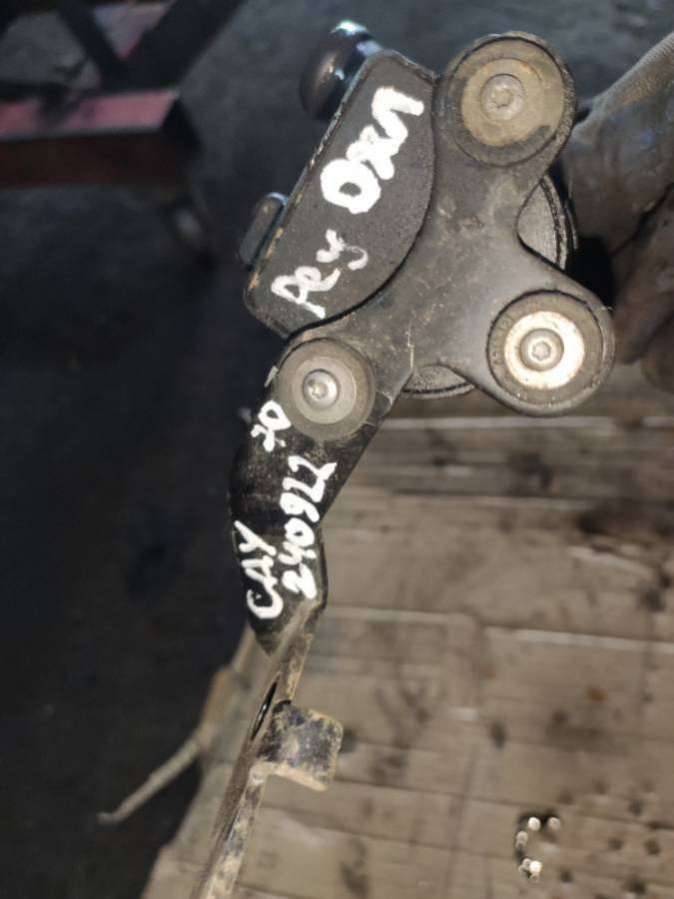 Насос антифриза (помпа) Volkswagen Golf 6 2009г. | Фото № 3 Насос антифриза (помпа) Volkswagen Golf 6 2009г. - Фото 3