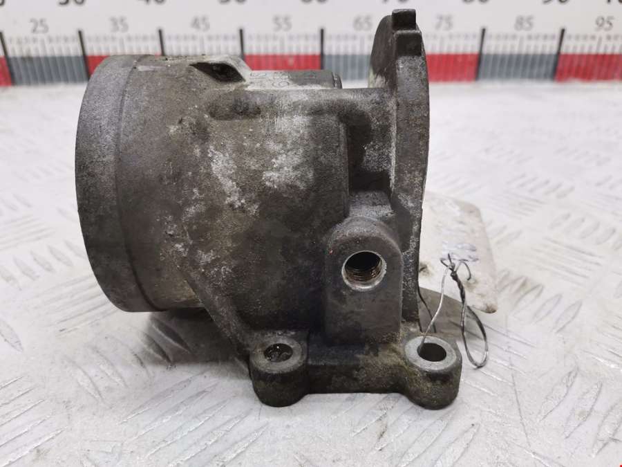 Корпус масляного фильтра Ford Mondeo 3 (2000-2007) Универсал 2004г. | Фото № 2 Корпус масляного фильтра Ford Mondeo 3 (2000-2007) Универсал 2004г. - Фото 2