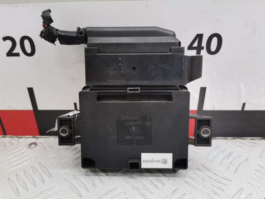 32620146A8K0907801D Блок управления стояночного тормоза (электроручник) Audi A4 B8 (2007-2015) Седан 2008г. | Фото № 7 32620146A8K0907801D Блок управления стояночного тормоза (электроручник) Audi A4 B8 (2007-2015) Седан 2008г. - Фото 7