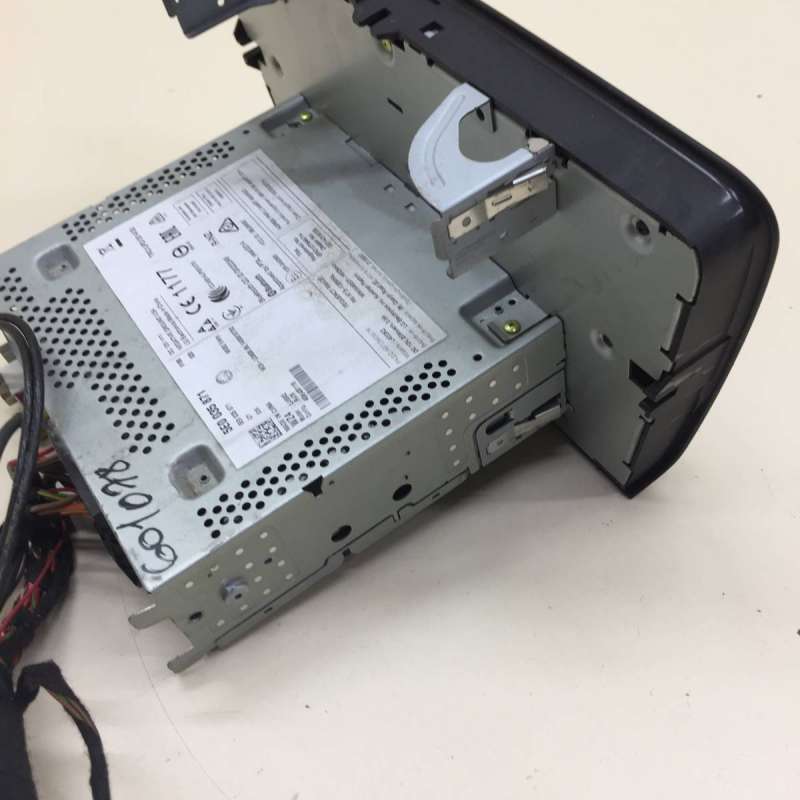 5E0035871 Магнитола Skoda Octavia A7 2013г. | Фото № 8 5E0035871 Магнитола Skoda Octavia A7 2013г. - Фото 8