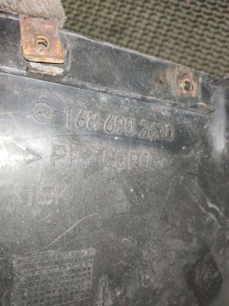 1686902630 Подкрылок передний правый Mercedes-Benz A W168 рест. W168 2004г. | Фото № 2 1686902630 Подкрылок передний правый Mercedes-Benz A W168 рест. W168 2004г. - Фото 2