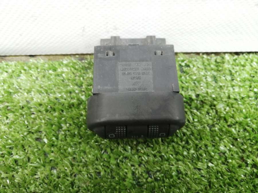 7M0963563B95VW19K314ABW Кнопка подогрева сидений Volkswagen Sharan 1 1999г. | Фото № 2 7M0963563B95VW19K314ABW Кнопка подогрева сидений Volkswagen Sharan 1 1999г. - Фото 2