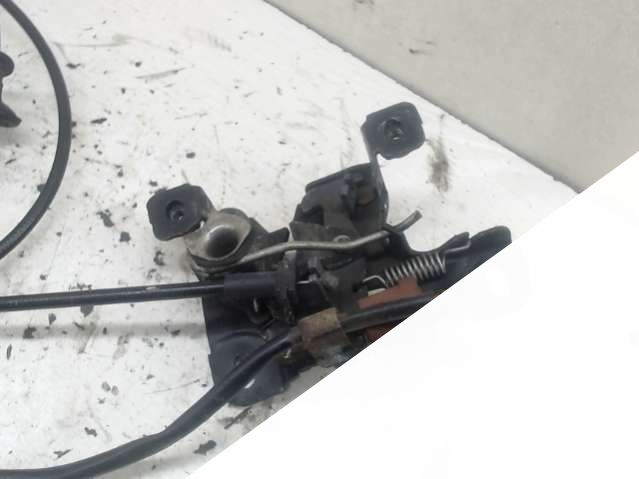 Замок капота Audi A6 (C5) (1997 - 2004) Универсал 2003г. | Фото № 2 Замок капота Audi A6 (C5) (1997 - 2004) Универсал 2003г. - Фото 2