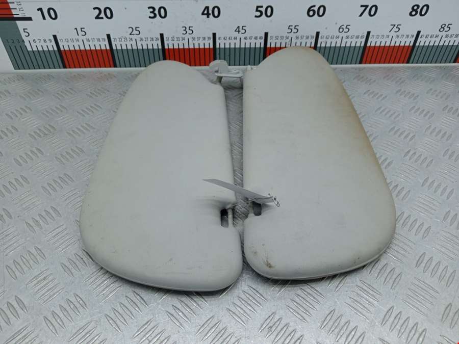 Козырек солнцезащитный Volkswagen Sharan 1 (1995-2010) Минивэн 2002г. | Фото № 1 Козырек солнцезащитный Volkswagen Sharan 1 (1995-2010) Минивэн 2002г. - Фото 1