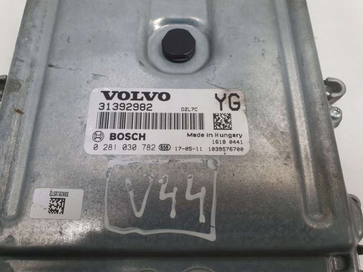 313929820281030782 Блок управления двигателем  Volvo XC60 1 поколение (2008-2013) 2008г. | Фото № 2  313929820281030782 Блок управления двигателем  Volvo XC60 1 поколение (2008-2013) 2008г. - Фото 2