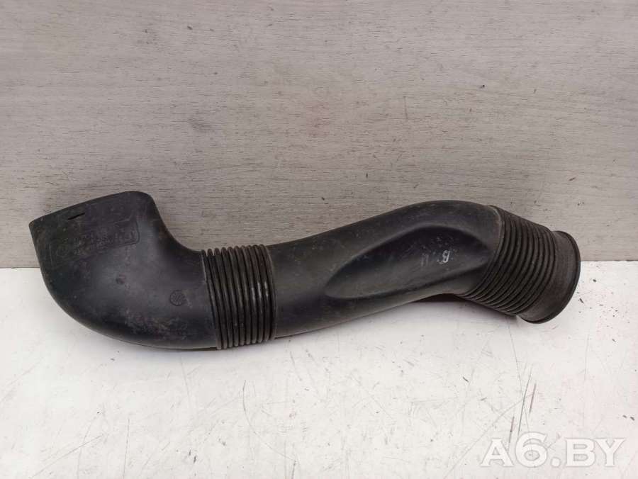 1371-2246313 Патрубок воздушного фильтра BMW 5 E39 2000г. | Фото № 1 1371-2246313 Патрубок воздушного фильтра BMW 5 E39 2000г. - Фото 1