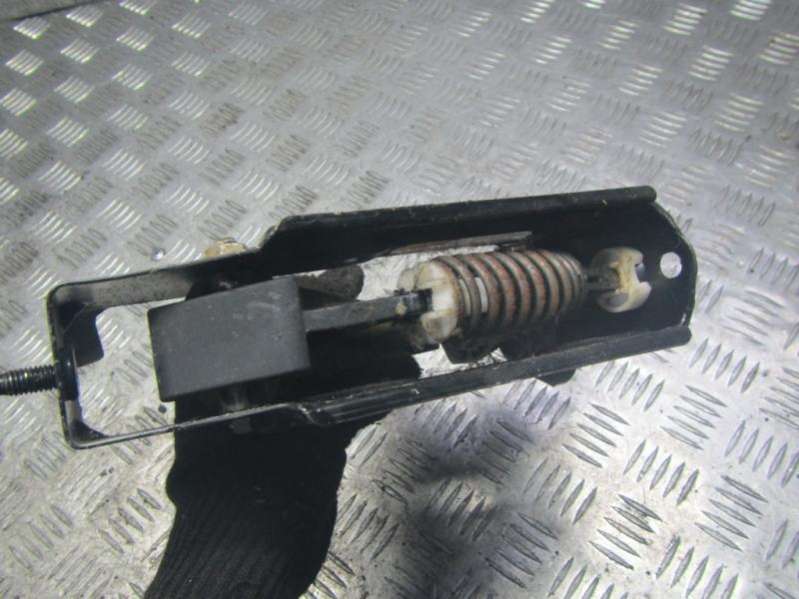 Педаль сцепления Skoda Octavia 2002г. | Фото № 4 Педаль сцепления Skoda Octavia 2002г. - Фото 4