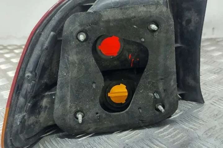 0431267 Фонарь задний правый Honda Civic 6 поколение (1995-2000) 1995г. | Фото № 4 0431267 Фонарь задний правый Honda Civic 6 поколение (1995-2000) 1995г. - Фото 4