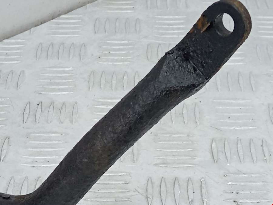 Стабилизатор подвески передний (поперечной устойчивости) Ford Mondeo 3 (2000-2007) Универсал 2001г. | Фото № 3 Стабилизатор подвески передний (поперечной устойчивости) Ford Mondeo 3 (2000-2007) Универсал 2001г. - Фото 3